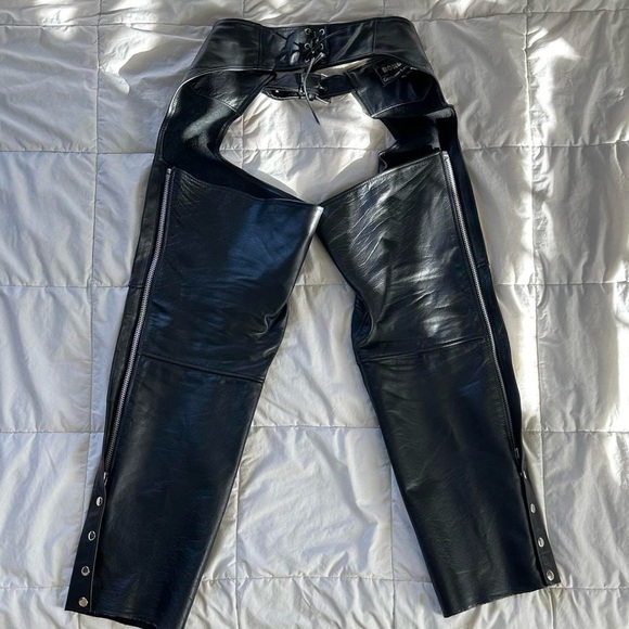 VINTAGE 80s/90s BLACK GENUINE LEATHER CHAPS Leather Moto Pants Biker Y2K Size-XL - Picture 5 of 10